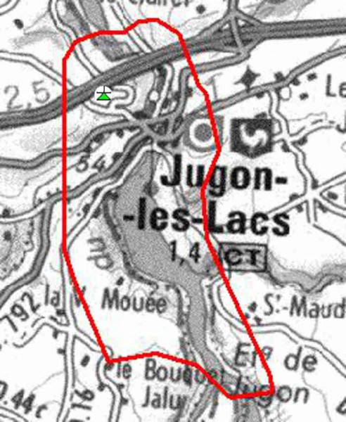 Jugon-les-Lacs.JPG