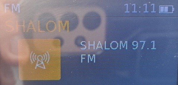 97.1 SHALOM.jpg