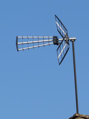 088414001271494225images1.jpg