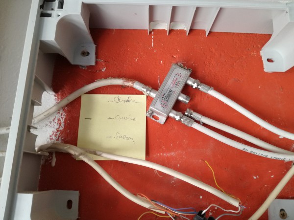 boitier (Copier).jpg