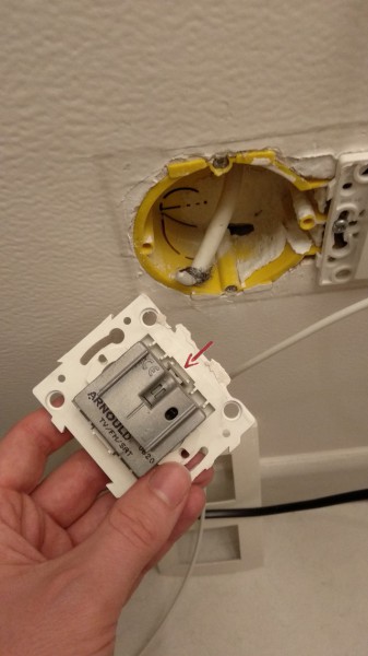prise antenne.jpg