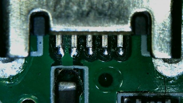 pins_usb.jpg
