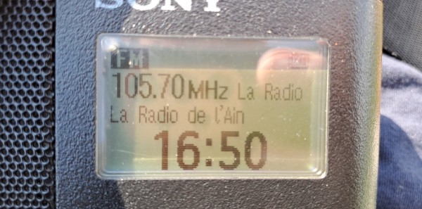 La Radio.jpg