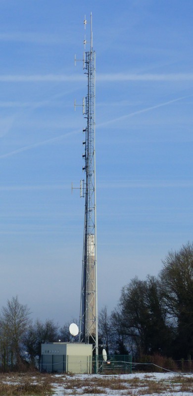 mantes_guerville.jpg
