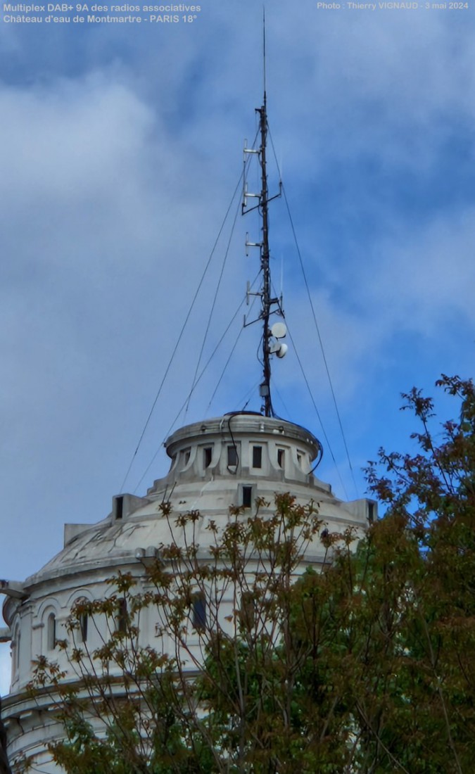 Paris - Chateau d eau Montmartre DAB+.jpg