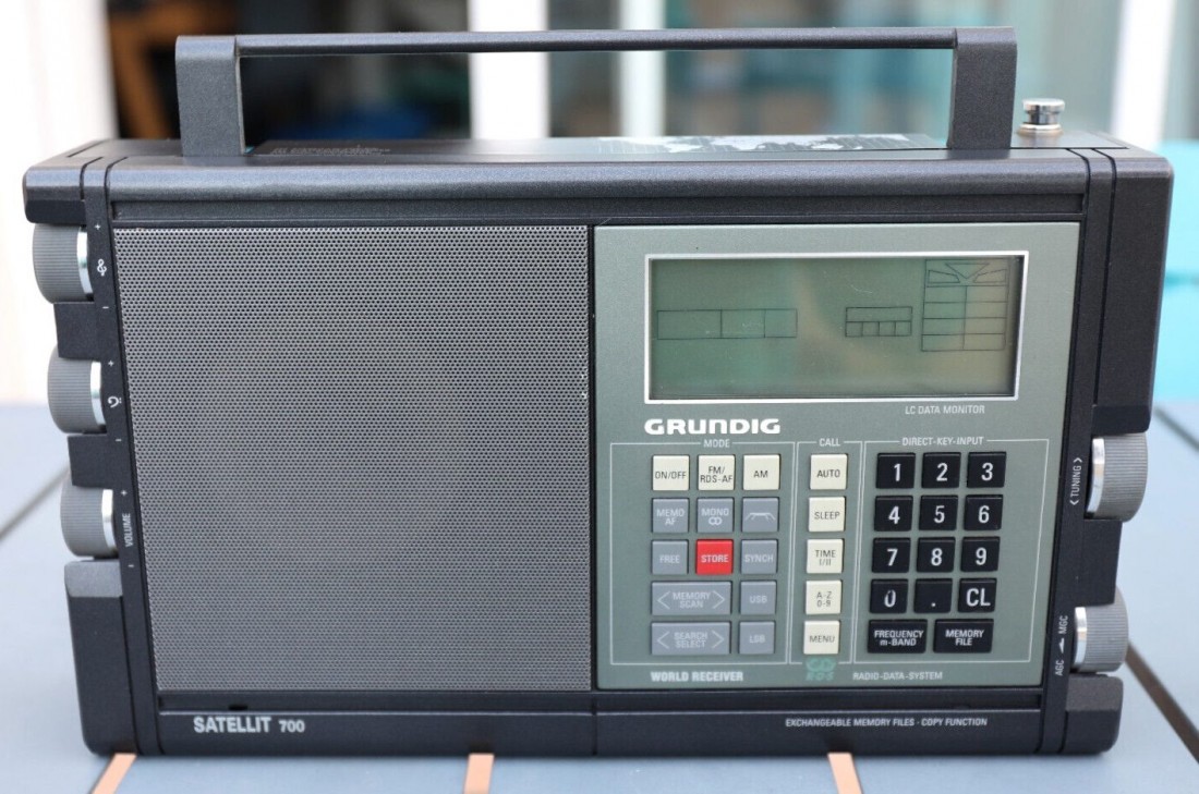 Grundig satellit 700.jpg