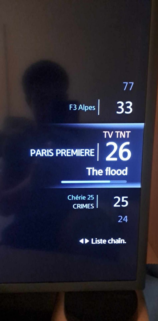 26 PARIS PREMIERE.jpg