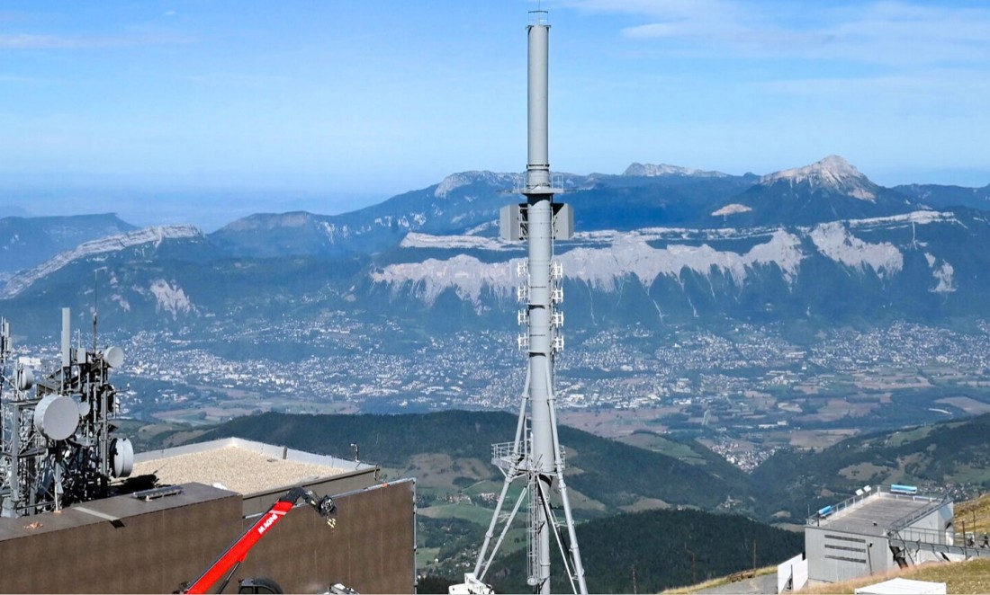 Croix de Chamrousse.jpg