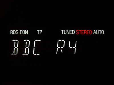 93.5 Mhz.jpg
