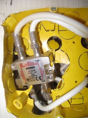 Dérivateur tv chambre.jpg